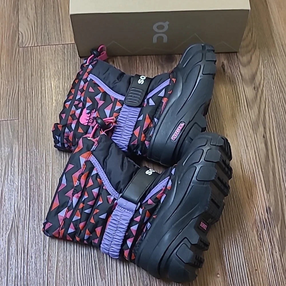 Sorel‎ Black Kids' Snow Boots with Pink & Purple Triangle Print